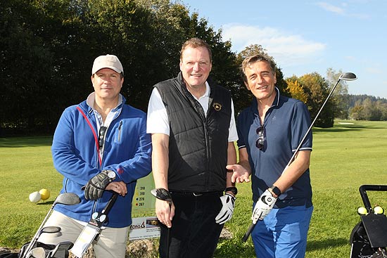 Prominente Golfer: Francis Fulton-Smith, Franz Georg Strauß und Moderator Stefan Scheider Fotocredit: Schmitt / MSS